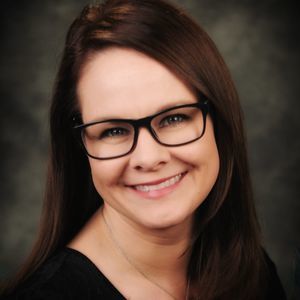 Meet your Posher, Roxanne